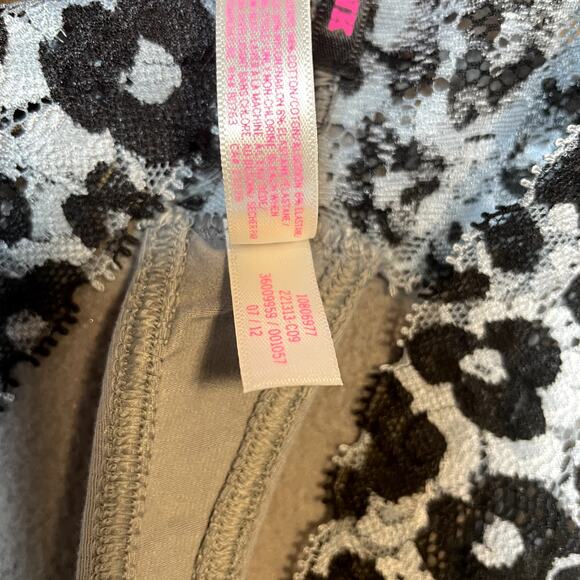 Victoria's Secret PINK 2012 Extra Low Rise Thong Panty Animal Print Gray Leopard - Picture 5 of 6